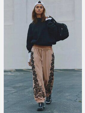 Free People Movement - Snowscape Emb Sweat Pants / Jogger - Sandy Brown - Size L